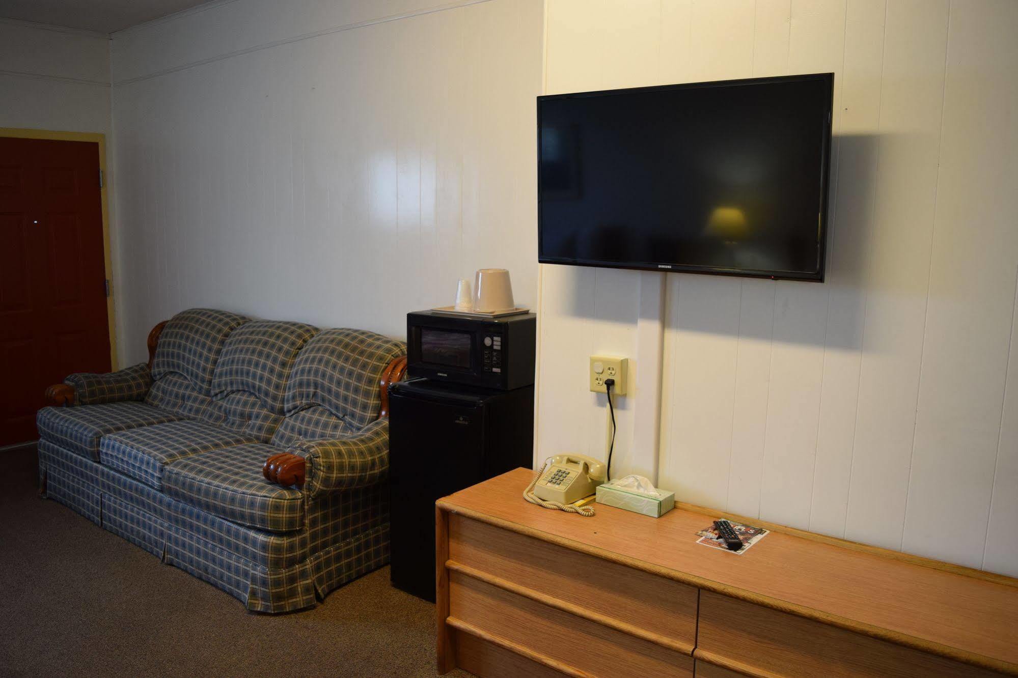 Economy Inn Taylorville Eksteriør bilde